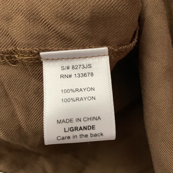 Utility Jacket - Picture 4 of 4